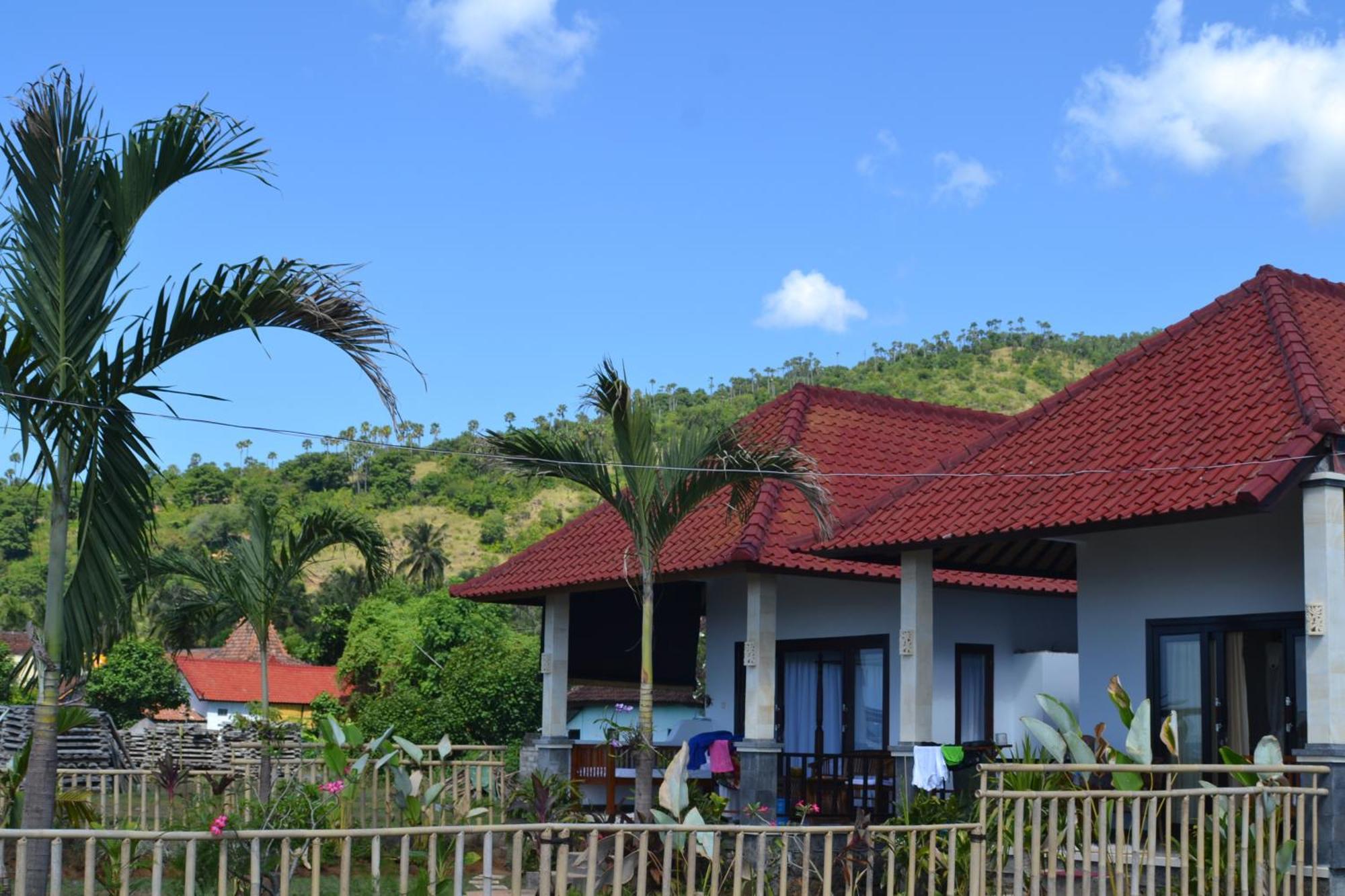 The Bbq Guest House Amed Buitenkant foto